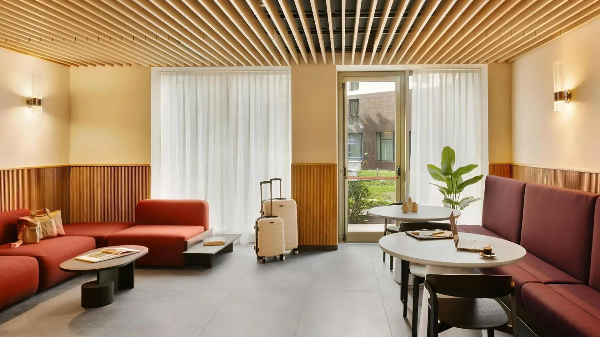 Sonder By Marriott Bonvoy Manzoni Apartments Torre Velasca Milano Italien